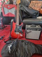 Squier affinity stratocaster, fender frontman 15w versterker, Muziek en Instrumenten, Ophalen, Zo goed als nieuw, Fender