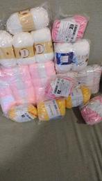 Partij nieuwe bollen, Ophalen of Verzenden, Zo goed als nieuw, Breien of Haken, Wol of Garen