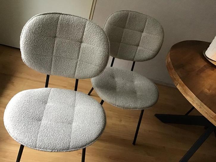 Mooie set van 4 Movani eetkamerstoelen, Huis en Inrichting, Stoelen, Zo goed als nieuw, Vier, Stof, Grijs, Ophalen
