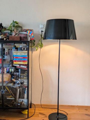 Ikea Kulla staande lamp  beschikbaar voor biedingen