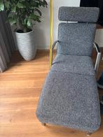 Comfortabele stoel antracietgrijs met voetenbank van Montel, Ophalen, 75 tot 100 cm, Zo goed als nieuw, Metaal