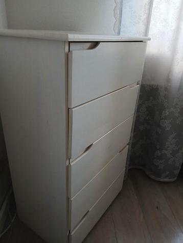 Ikea kastje 5 lades. beschikbaar voor biedingen