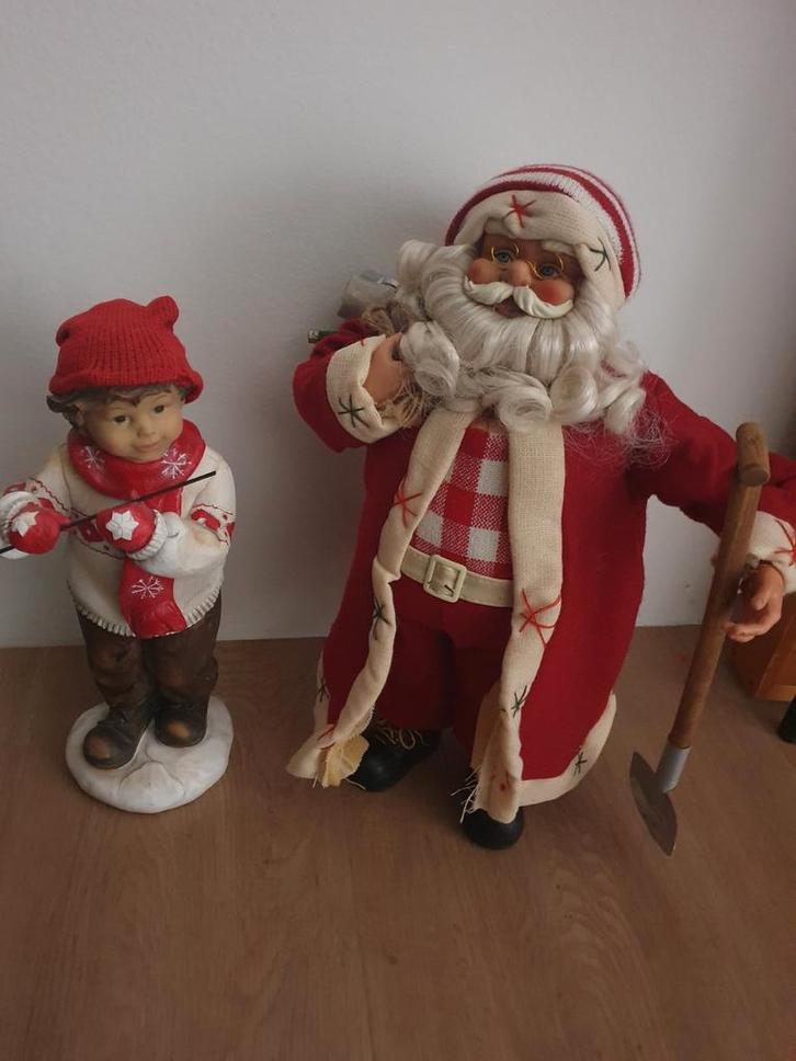 Kerstman en Jongen Beelden gratis, Diversen, Kerst, Gebruikt, Ophalen of Verzenden