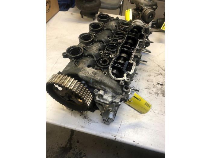 Cilinderkop van een Peugeot 307, Auto-onderdelen, Motor en Toebehoren, Peugeot, Gebruikt, 3 maanden garantie, Ophalen of Verzenden