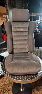 Scheel kuipstoel., Ophalen