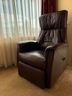 Luxe solide sta op stoel in donkerbruin leer, Huis en Inrichting, Fauteuils, Ophalen, Klassiek, Zo goed als nieuw, 50 tot 75 cm
