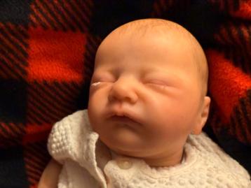 Reborn jongen beschikbaar voor biedingen