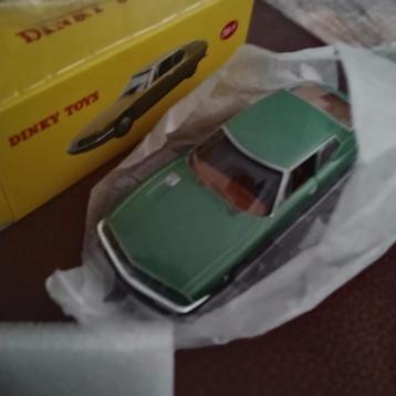dinky toys   24O citroen SM  1:43 atlas €17,50 beschikbaar voor biedingen