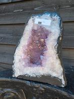 Amethist geode 3,57kg, Verzamelen, Mineralen en Fossielen, Ophalen of Verzenden