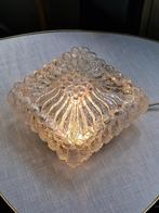 Vintage plafonniere van mooi bewerkt glas 70s, Gebruikt, ., Vintage, Ophalen of Verzenden