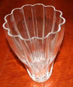 Bijzondere kristallen bloemenvaas(en) blikvanger, Overige kleuren, Ophalen of Verzenden, Minder dan 50 cm, Glas