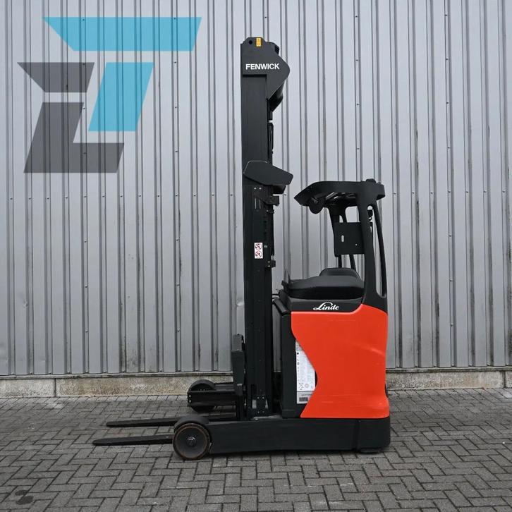 Linde R14-01 Elektrische reachtruck (bj 2019), Zakelijke goederen, Machines en Bouw | Heftrucks en Intern transport, Reachtruck