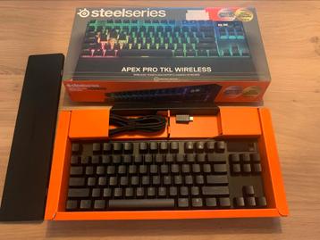 Steelseries Apex Pro TKL wireless 2023 beschikbaar voor biedingen