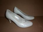 pumps   maat: 37  merk : Gabor, Kleding | Dames, Schoenen, Pumps, Wit, Gabor, Ophalen of Verzenden