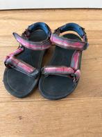 Teva Sandalen Maat 24/25, Ophalen of Verzenden, Gedragen, Roze, Slippers
