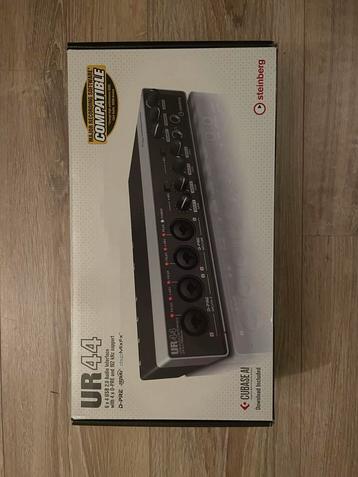 Steinberg UR44 Audio Interface - Zo goed als nieuw! beschikbaar voor biedingen