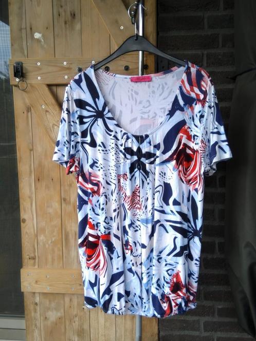 Mooie tuniek blauw wit rood, Moglie XXL =maat 46, Kleding | Dames, Blouses en Tunieken, Zo goed als nieuw, Blauw, Ophalen of Verzenden