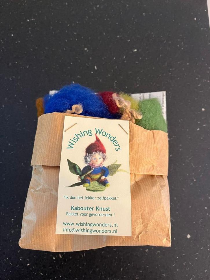 Zelfmaakpakket kabouter knust atelier Wishing wonders, Hobby en Vrije tijd, Vilt, Nieuw, Boek of Patroon, Verzenden