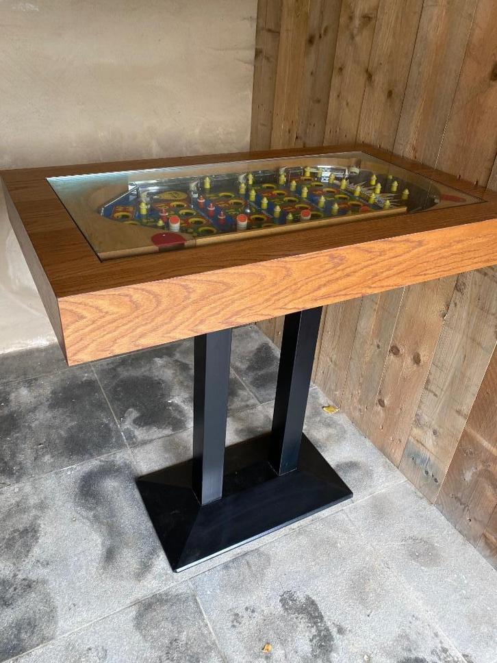 Bartafel van bingo flipperkast, Huis en Inrichting, Tafels | Statafels, Zo goed als nieuw, Ophalen