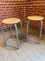 Set atelier- werkplaats krukjes goede stevige staat, Ophalen, Zo goed als nieuw, Hout