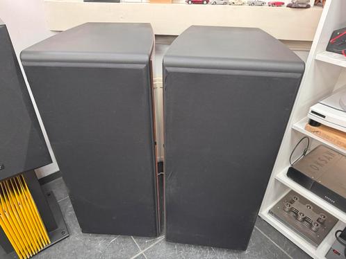 Unison Research Max 2 by Opera Italia, Audio, Tv en Foto, Luidsprekers, Zo goed als nieuw, Front, Rear of Stereo speakers, 120 watt of meer