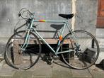 Peugeot road bike comes with lock and key - working well, Fietsen en Brommers, Fietsen | Oldtimers, Ophalen of Verzenden