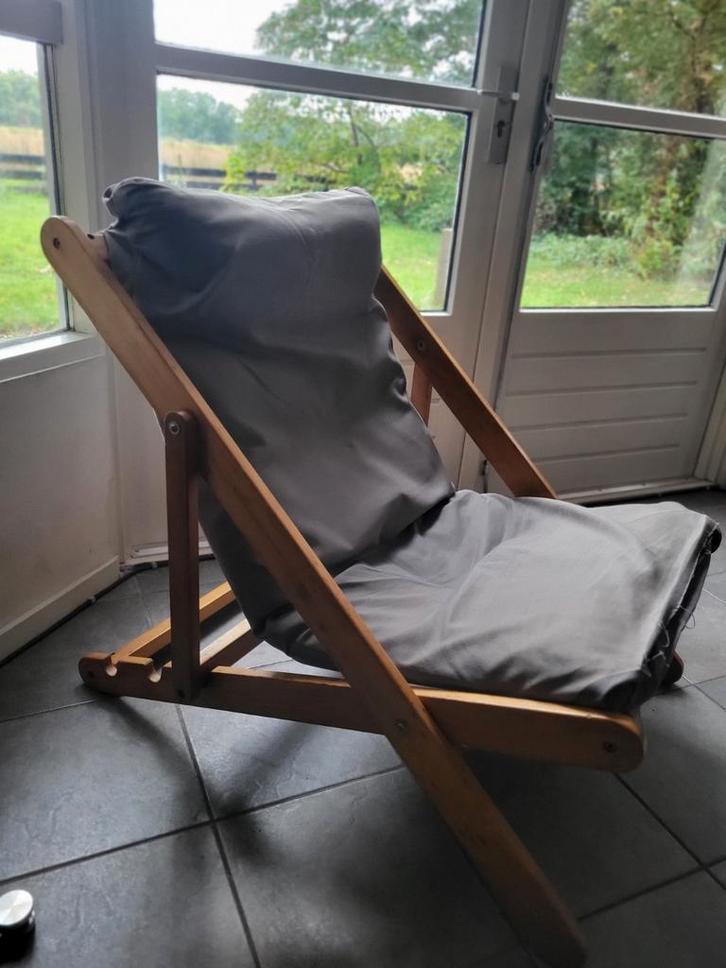 Kon Tiki Loungefauteuil - IKEA Design, Huis en Inrichting, Stoelen, Gebruikt, Eén, Hout, Grijs, Ophalen