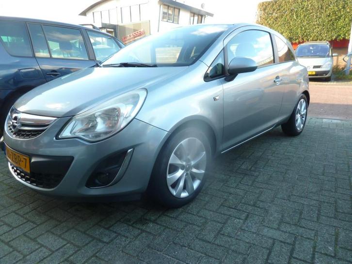 Opel Corsa 1.2 EcoFlex Anniversay Edition LPG nw apk onderho, Auto's, Opel, Particulier, Te koop, Corsa, ABS, Airbags, Airconditioning