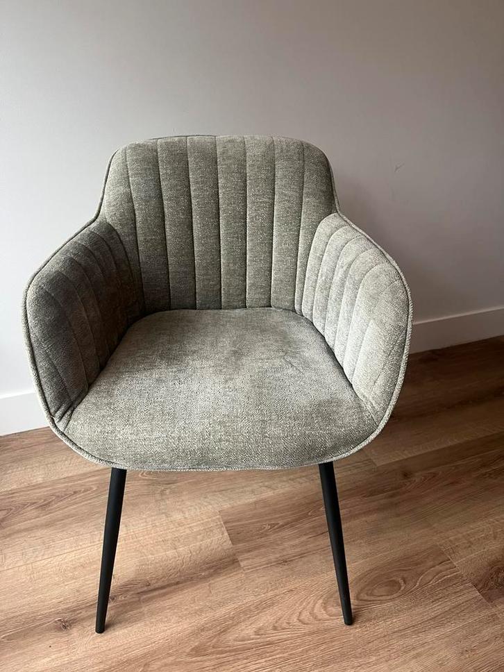 Twee eetkamerstoelen Como van Kwantum licht groen, Huis en Inrichting, Stoelen, Zo goed als nieuw, Twee, Stof, Overige kleuren