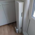 Ikea witte muurkasje met ophangbeugels, Ophalen, Zo goed als nieuw