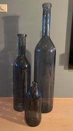 Mooie donkerblauwe flesmodel vazen van het merk Mica!, Glas, Blauw, Zo goed als nieuw, Ophalen