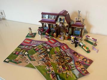 LEGO Friends Paardenmanege 41126 beschikbaar voor biedingen