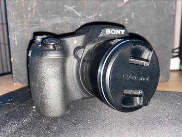 Sony Cybershot DSC-HX100V beschikbaar voor biedingen