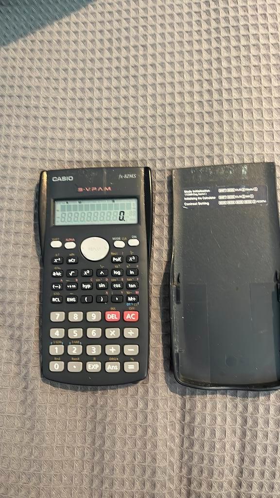 Casio fx-82MS rekenmachine, Diversen, Rekenmachines, Zo goed als nieuw, Ophalen
