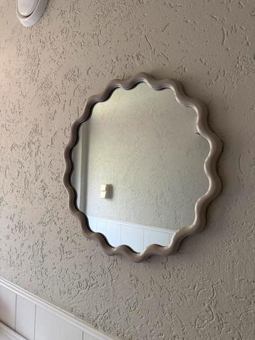 Taupe/Beige Spiegel - 40cm beschikbaar voor biedingen
