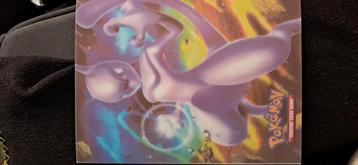 Pokemon kaarten + boekje beschikbaar voor biedingen