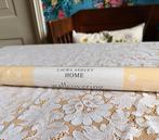 Vintage Laura Ashley behang Polka Dot Vanilla Cowslip, Huis en Inrichting, Stoffering | Behang, Ophalen of Verzenden, Minder dan 10 m²