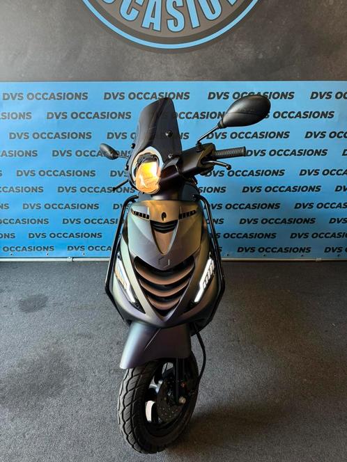Piaggio Zip 2020 Brom! SP MAT ALPHA LED BEUGELS BOMVOL!, Fietsen en Brommers, Scooters | Piaggio, Zo goed als nieuw, Zip, Maximaal 45 km/u