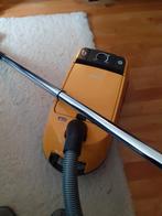 Miele goed werkende stofzuiger, Witgoed en Apparatuur, Stofzuigers, Ophalen, Zo goed als nieuw, Stofzuiger