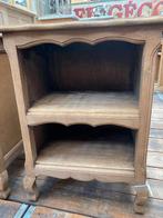 Twee Franse open kastjes nachtkastjes Queen Anne style, Ophalen