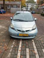 Toyota Aygo 1.0 12V Vvt-i 5DRS 2006 Blauw, Auto's, Voorwielaandrijving, 68 pk, Handgeschakeld, Particulier