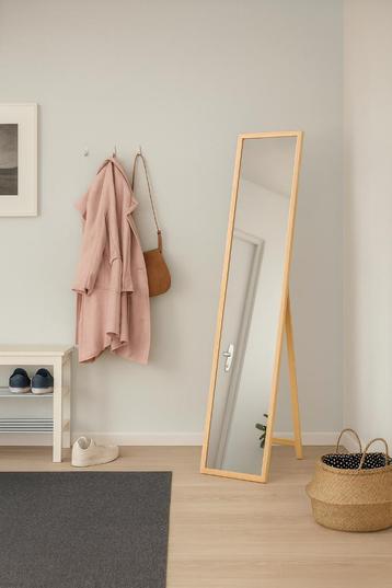 IKEA VÄRSNÄS Staande Spiegel | Zo Goed Als Nieuw | €15 beschikbaar voor biedingen