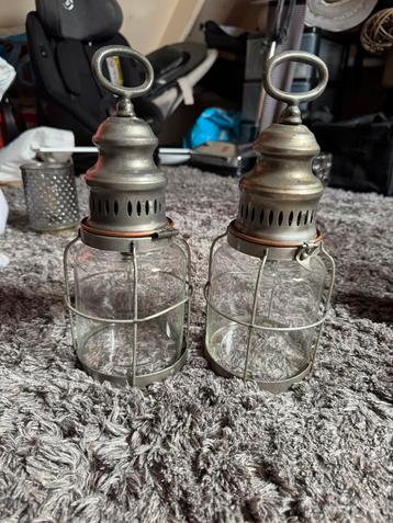 2 lantaarns landelijk/brocante stijk beschikbaar voor biedingen