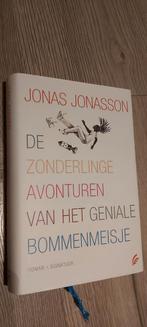 De zonderlinge avonturen van het geniale bommenmeisje, Ophalen of Verzenden, Zo goed als nieuw, Jonas Jonasson