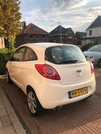 Ford Ka 1.2 69pk 2012 Wit, Auto's, Voorwielaandrijving, Stof, 1242 cc, 4 cilinders