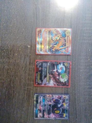 3 kaarten in de hoesje pokemon  bieden  beschikbaar voor biedingen