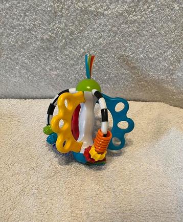 Baby bijt ring beschikbaar voor biedingen