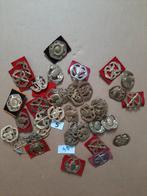 Baretembleem 40 stuks, Ophalen of Verzenden, Landmacht, Nederland, Embleem of Badge