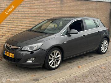 Opel Astra 1.4 Turbo Sport| EXPORT| NAP | Voor handige Harry beschikbaar voor biedingen