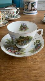 Royal Vale Bone China 7382. Made in England, Ophalen of Verzenden, Zo goed als nieuw, Kop en/of schotel